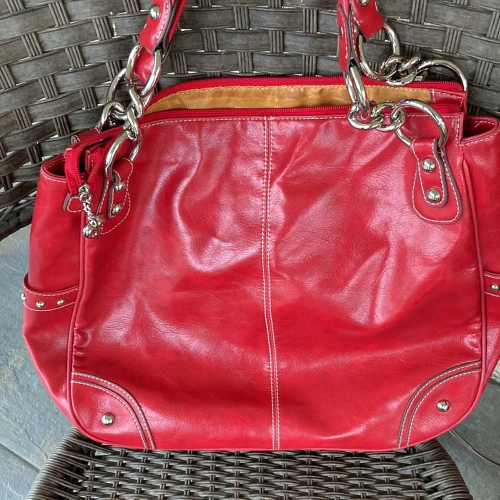 KATHY VAN ZEELAND.GORGEOUS RED PURSE! VERY WELL MADE. LIKE NEW. - Picture 2 of 16